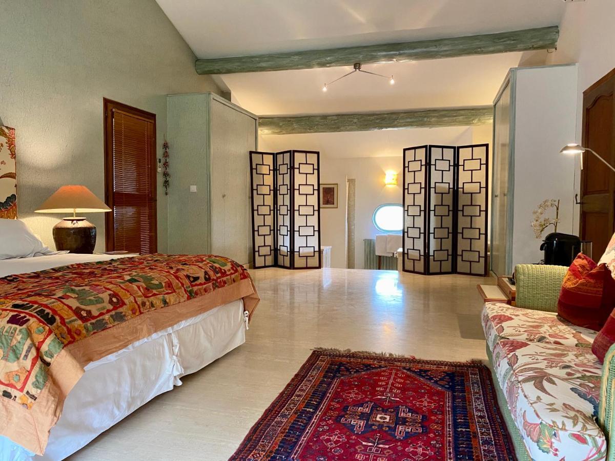 Villa Mas St Jean B&B Noves Exterior photo